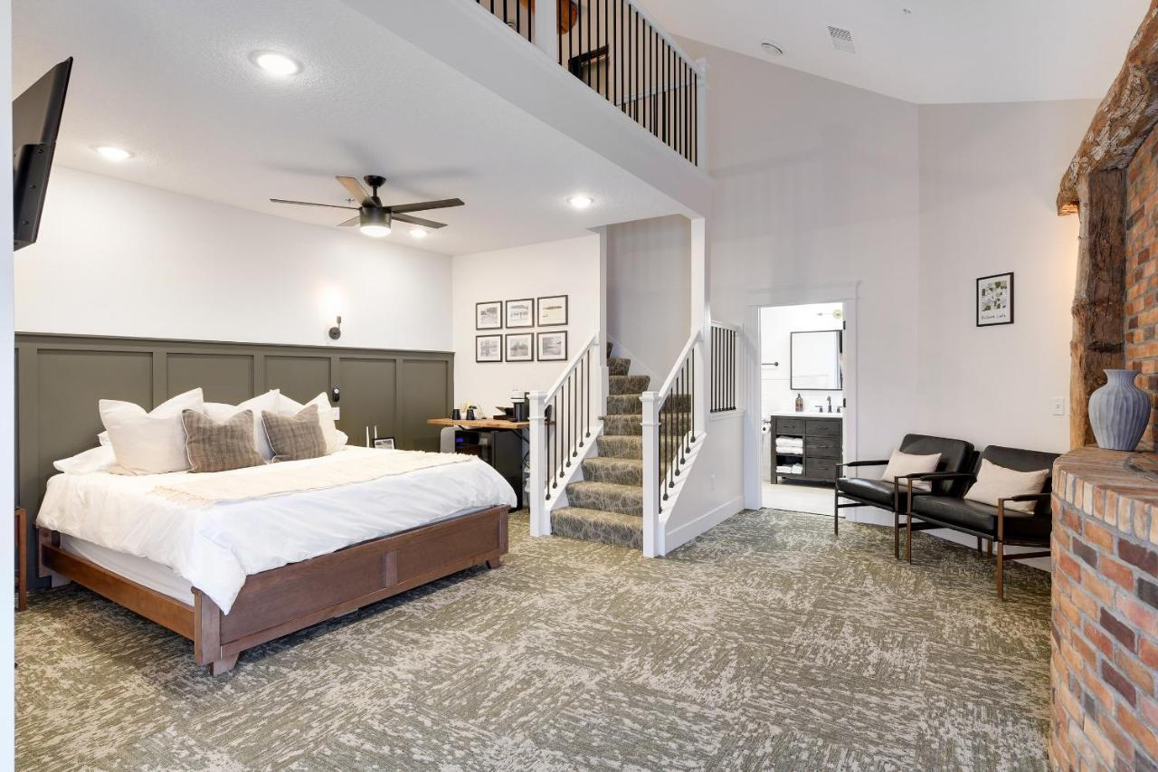 Balsam Lake Lodge Екстер'єр фото