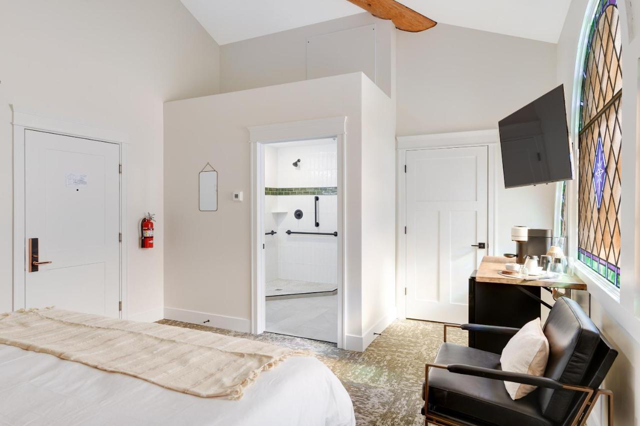 Balsam Lake Lodge Екстер'єр фото